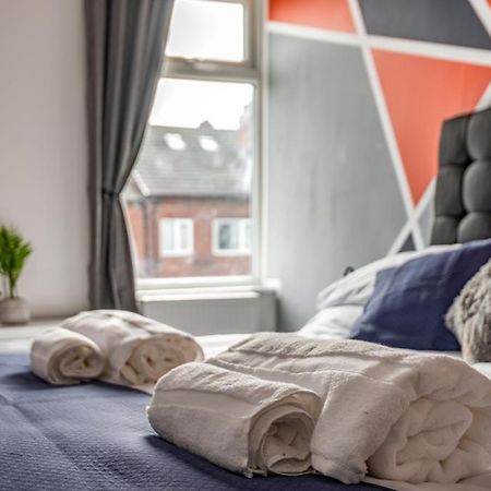Hopetown Apartment-Modern 2 Bed With Free Parking Нормантон Экстерьер фото